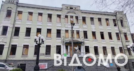 Дніпровський художній музей знову відкриває виставкові зали після обстрілу