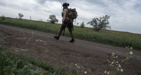 Воїни 93-ї бригади з Дніпропетровщини розповіли, як застосовують наземні дрони на найскладніших ділянках фронту (ФОТО)