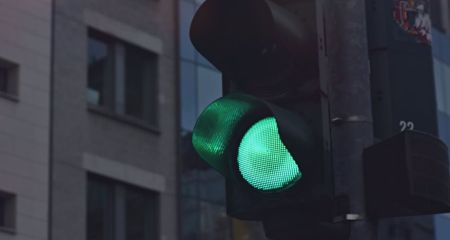 В Днепре на обслуживание светофоров планируют потратить миллионы гривен: детали тендера