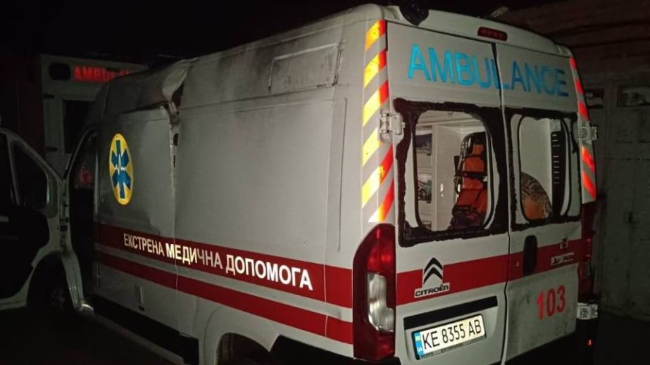Атака дроном на "швидку" у Нікополі: медики розповіли про момент удару та порятунок (ФОТО)