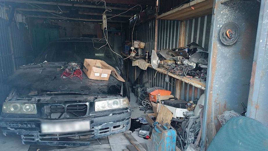 Скористався довірою: у Дніпрі чоловік обніс гараж свого роботодавця (ФОТО)