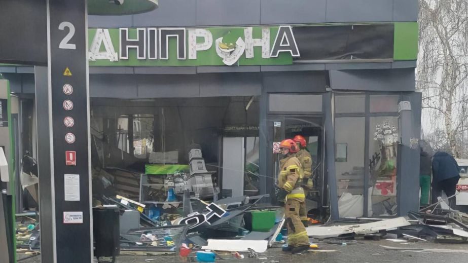 В Самаре произошел взрыв на АЗС: есть пострадавшие (ФОТО)