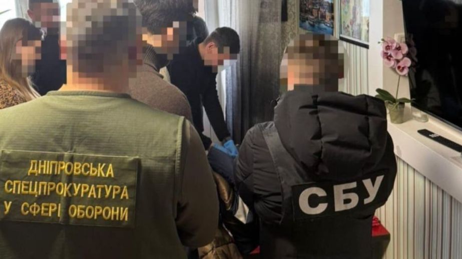 От $4 до $15 тысяч за побег: в Днепре разоблачили "бизнес" на дезертирстве во главе с экскомандиром и адвокатом (ФОТО)
