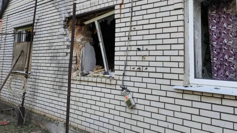 Вночі 1 травня росіяни майже 20 разів ворог атакував три райони Дніпропетровщини: постраждала людина (ФОТО)