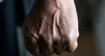 Пасха в Кривом Роге завершилась массовой дракой подростков (ВИДЕО)