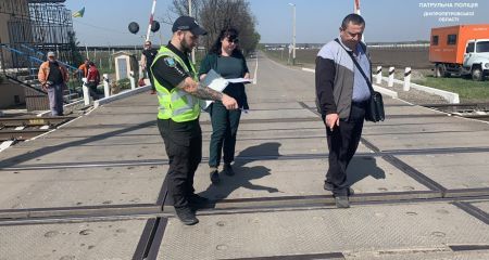 На Дніпропетровщині поліція перевірила стан доріг і виписала десятки протоколів