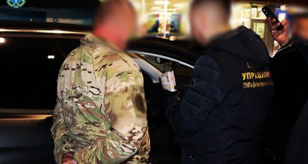 В Днепре будут судить офицера ВСУ за взятку в 600 тысяч за начисление в полном объеме "боевых"