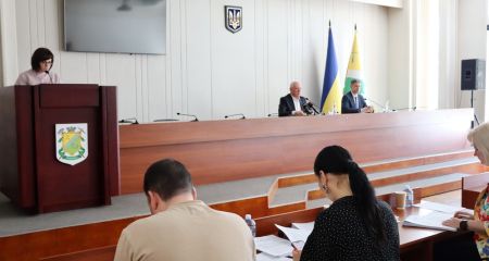 В Павлограде 200 подростков будут заниматься благоустройством города