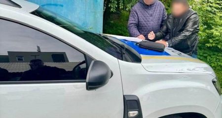 Двоє мешканців Дніпра намагалися привласнити рекреаційні території на Закарпатті