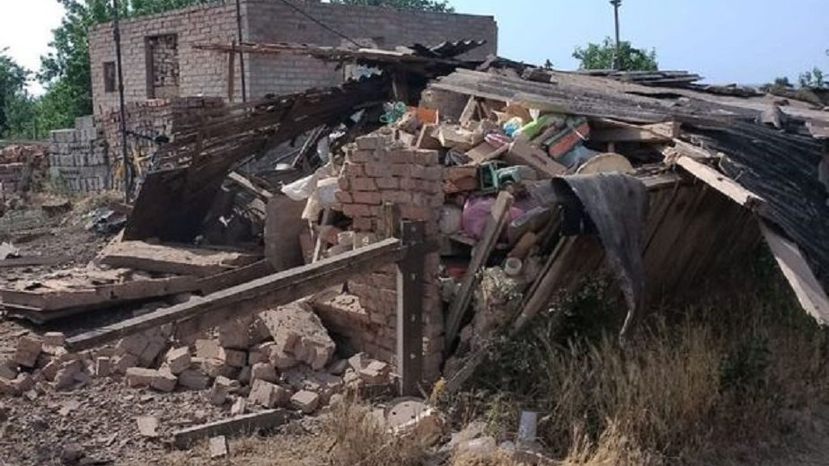 Ракетная атака на Днепр: повреждены частные дома