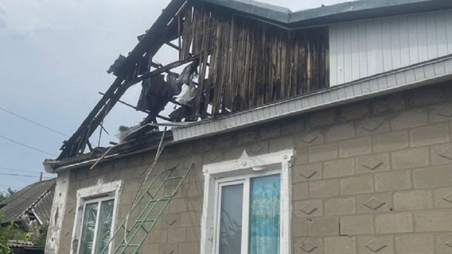 У Дніпрі кількість загиблих внаслідок ракетного удару зросла, вночі над областю збили "шахеди"