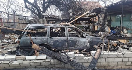 Пострадала женщина: в полиции показали последствия обстрела Никопольщины (ФОТО)