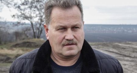 Голову ОТГ на Дніпропетровщині звинувачують у побитті колишньої дружини і сина, — ЗМІ (ВІДЕО)