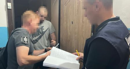 Перед судом предстанет экс-полицейский из Днепра, организовавший два подпольных казино (ФОТО)