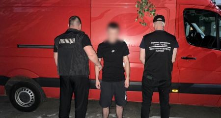 Остановились после выстрела: как житель Днепропетровщины с сообщниками убегали за границу на Закарпатье (ФОТО)