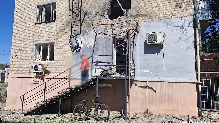 В полиции показали последствия обстрелов Днепропетровщины (ФОТО)