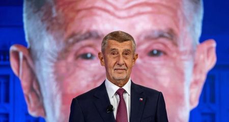 Підтримка України в Центральній Європі похитнулася, але регіон не впав у обійми Москви