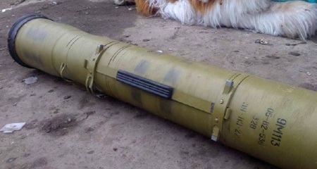 В Днепре в мусорном баке обнаружили тубус от гранатомета