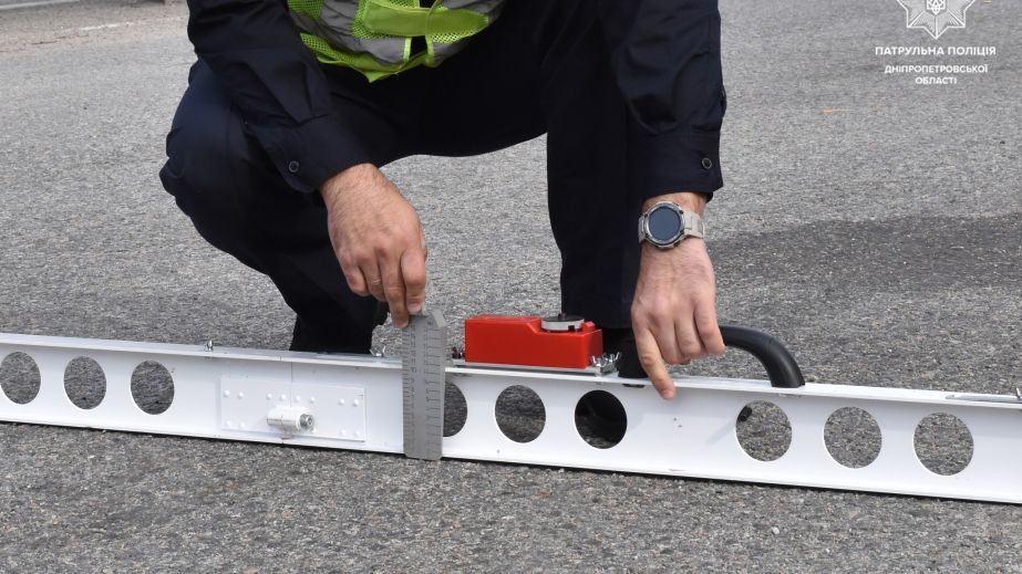 Осіння перевірка доріг на Дніпропетровщині: понад 100 виявлених порушень і штрафи посадовцям