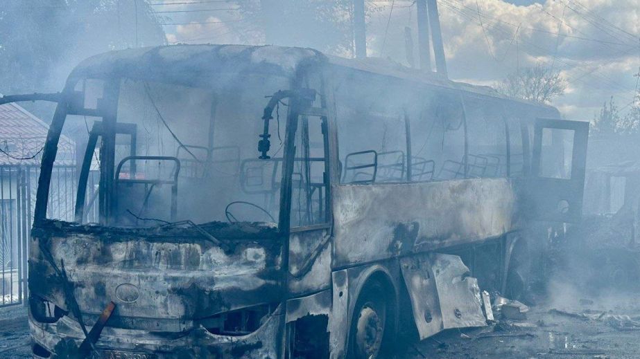 Атака на Дніпро 30 квітня: кількість постраждалих зросла до чотирьох, одна людина у важкому стані (ФОТО)