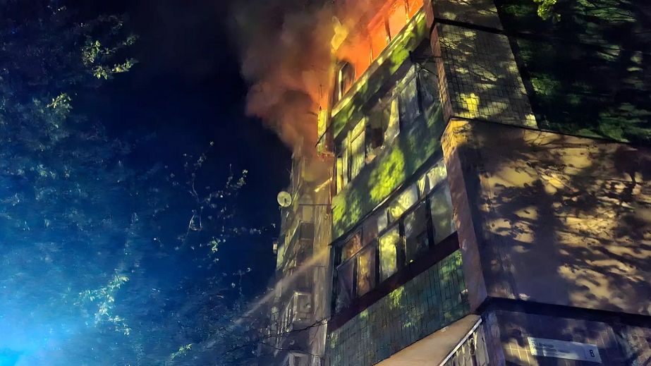 В Кривом Роге произошел взрыв газа в многоэтажке. Травмированы 7 человек (ФОТО)