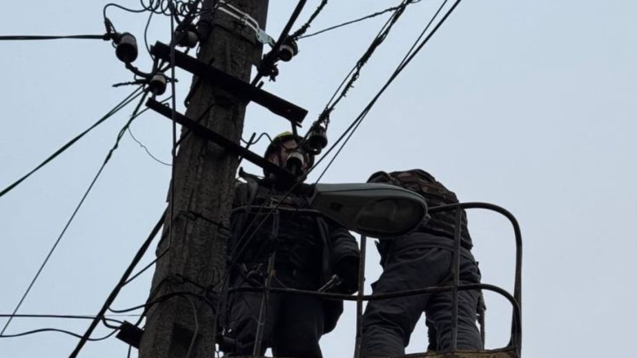 Без света до 6 января: Никополь остался без стабильного электроснабжения