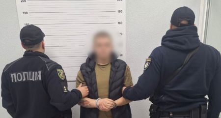 Мешканець Дніпропетровщини в лікарні викрав 111 000 гривень у пораненого військового