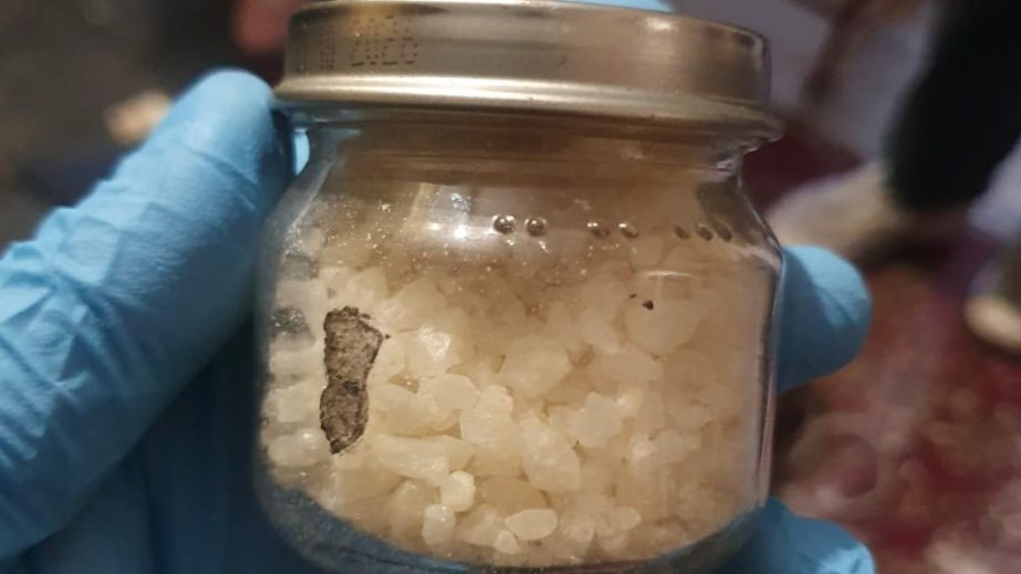 Замість служби &mdash; СЗЧ та наркоторгівля: у Кривому Розі затримали військового-дезертира (ФОТО)