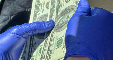 Студентський квиток замість повістки: у Кривому Розі затримали ділка, який торгував "відстрочками" (ФОТО)