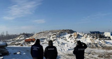 Масштабні обшуки у трьох областях: Нацполіція розслідує ймовірне розкрадання коштів на вивезенні сміття