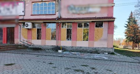 Потрощені фасади та поранені люди: наслідки атак на Дніпропетровщину за добу (ФОТО)