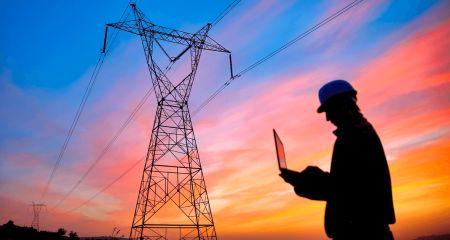 У Кривому Розі відновили світло, тепло і роботу транспорту після аварійних відключень