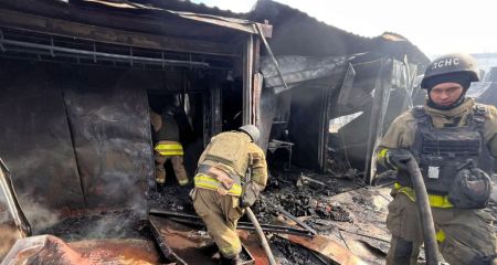 Скривавлені люди та ...