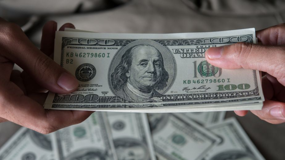 $12 000 за фейкову інвалідність дитини: у Кривому Розі затримали ділка на організації ухилення від мобілізації (ФОТО)