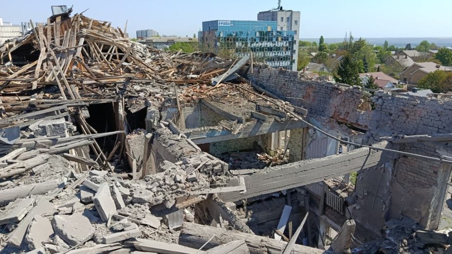 Восстановление общежития Днепровского университета, в которое Россия попала ракетой, может стоить 200 млн гривен (ФОТО)