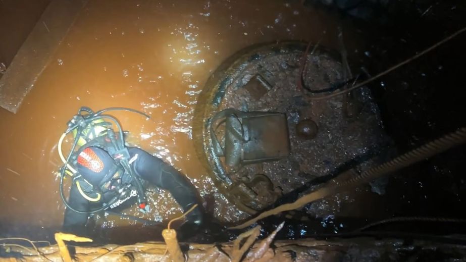 Трагедія на горизонті -1568м: гірничорятувальники показали, як діставали тіла трьох загиблих шахтарів у Кривому Розі (ФОТО)