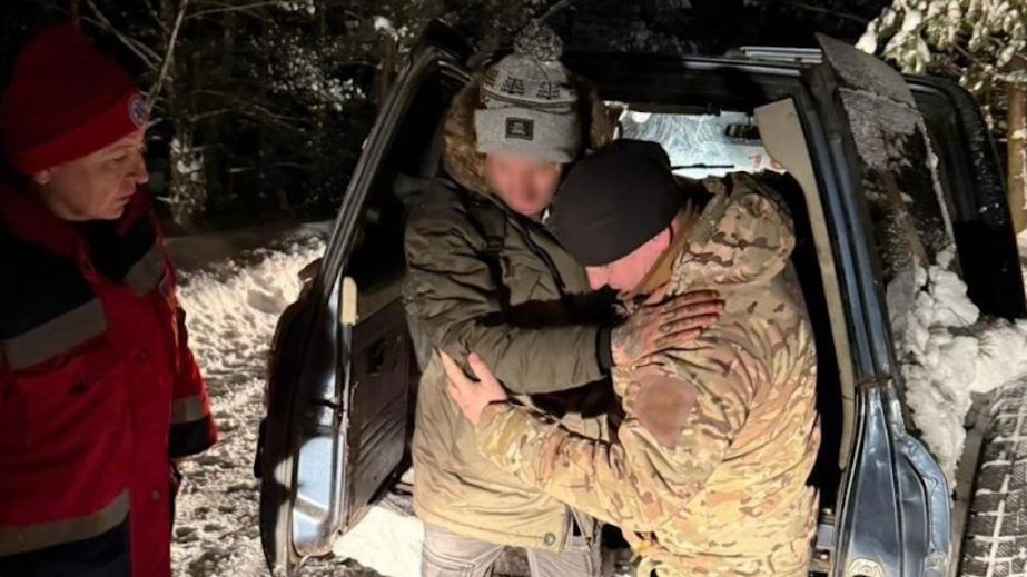 Обморожені кінцівки та затримання: мешканець Дніпра намагався незаконно перетнути кордон (ФОТО, ВІДЕО)