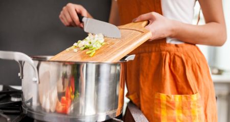 Забила каструлею: у Кривому Розі донька вбила матір (ФОТО)