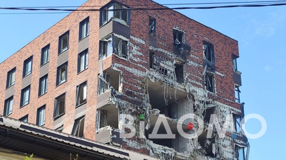 Как выглядит центр Днепра после ночного удара 15 апреля (ФОТО)