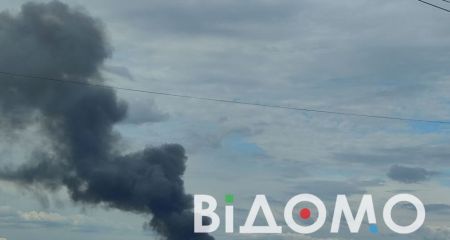 Ворожа атака на Павлоград: окупанти вдарили по приміщенню логістичної компанії (ВІДЕО)