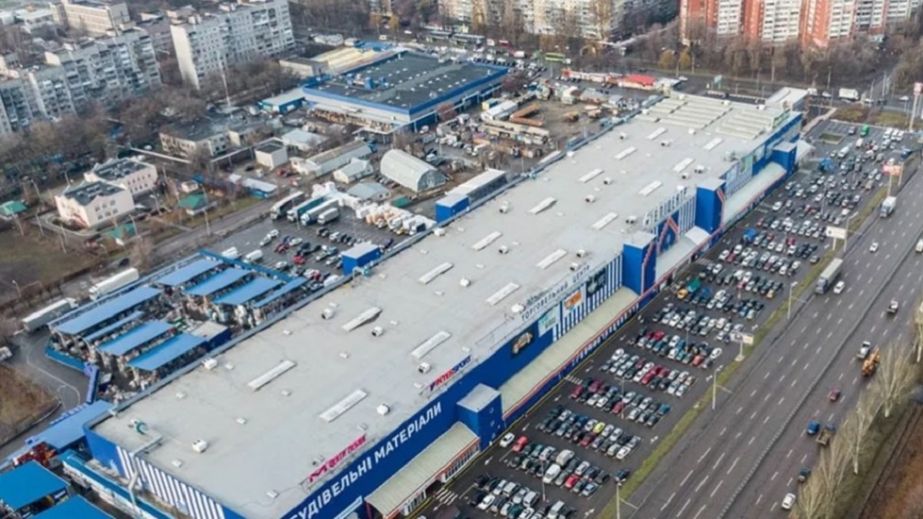 У Дніпрі для розширення популярного гіпермаркету можуть виділити землю: подробиці