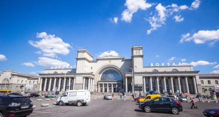 В Днепре на Вокзальной площади перенесут остановки