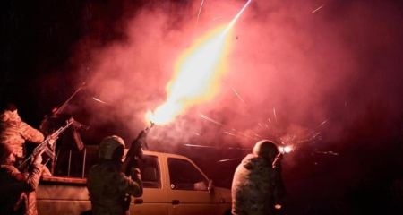 Військові показали, як збивали ворожий "шахед" у небі Дніпропетровщини вночі 11 вересня (ВІДЕО)