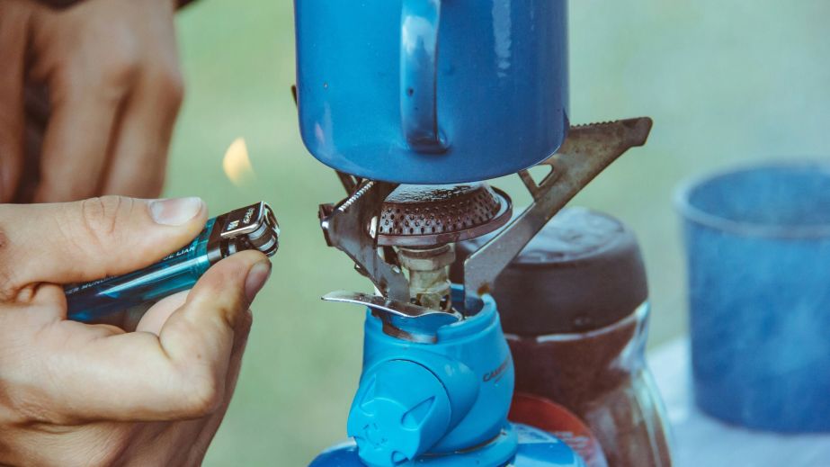 В Днепре в многоэтажке взорвался газовый баллон (ВИДЕО)