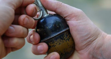 В Кривом Роге мужчина взорвал гранату в автомобиле