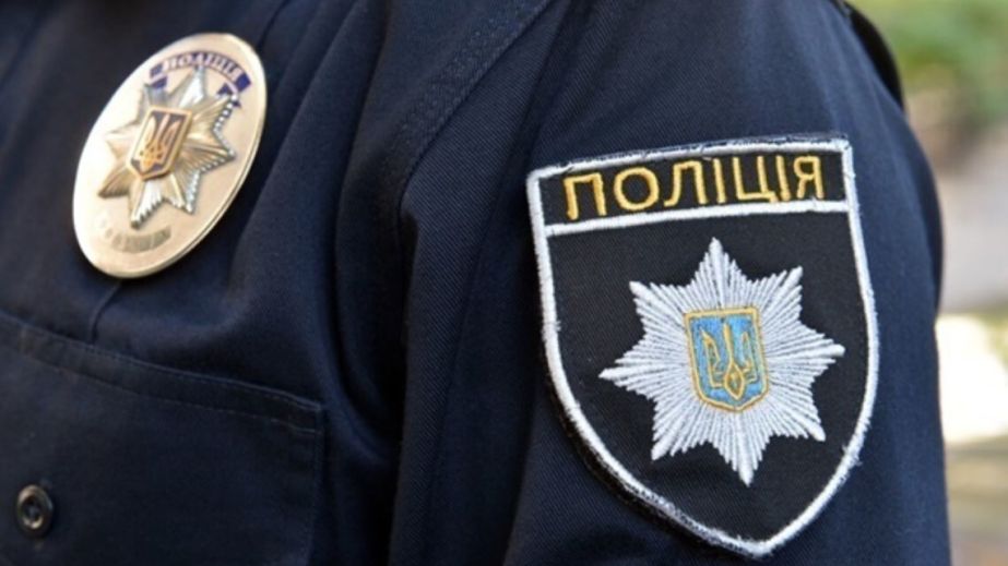 В Днепре нарушение при сборе доказательств помогло полицейскому избежать наказания за взятку