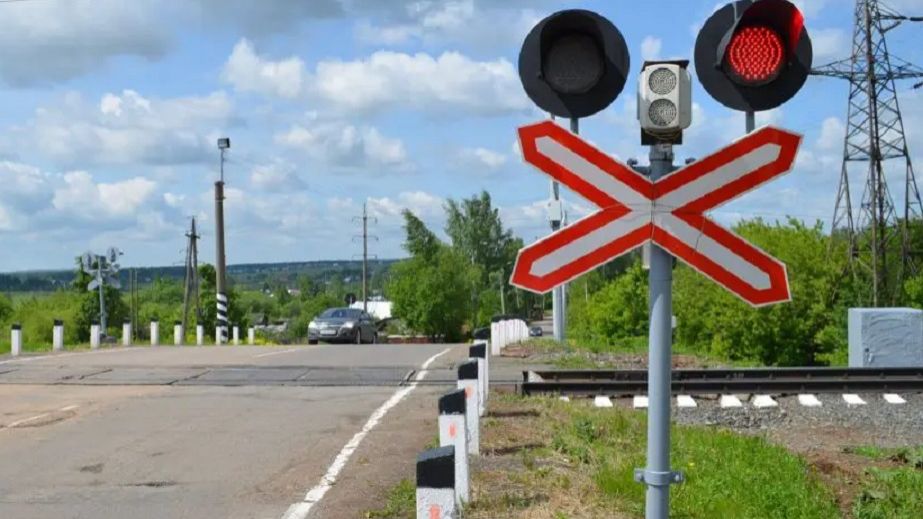 На Дніпропетровщині з початку року шестеро людей загинули на залізничних переїздах