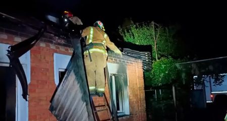 На Никопольщине во время тушения пожара обнаружили тело женщины