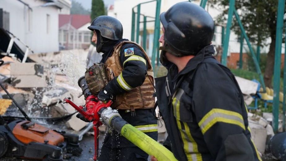 Ракетний обстріл Кам'янського району: стало відомо про загиблого та стан постраждалих