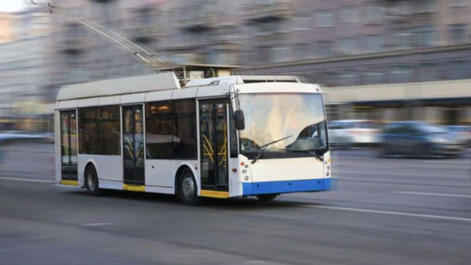 Как в Днепре будет работать общественный транспорт 16 сентября
